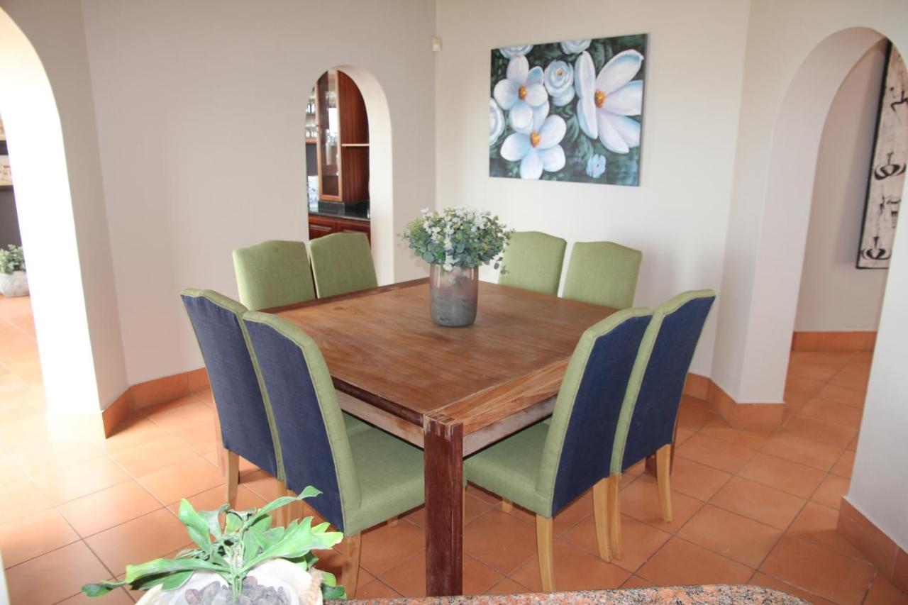 Ocean Rocks Villa, Umhlanga Durban