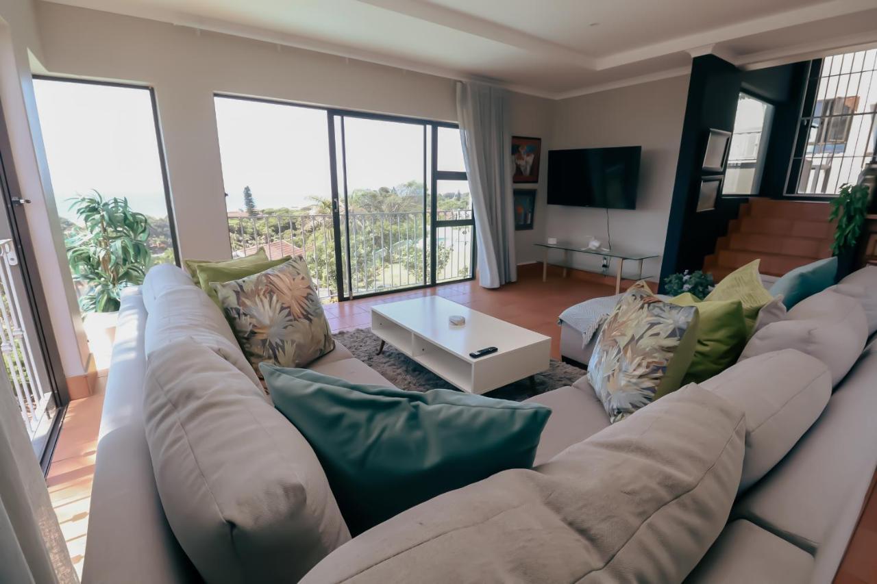 Ocean Rocks Villa, Umhlanga Villa *