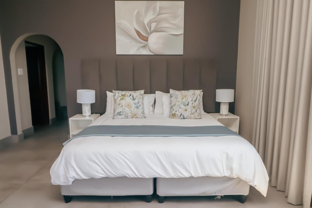 Ocean Rocks Villa, Umhlanga *